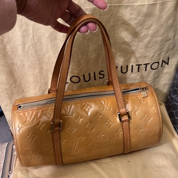 Pre loved authentic Vernis yellow/orange LV - Picture 8 of 12